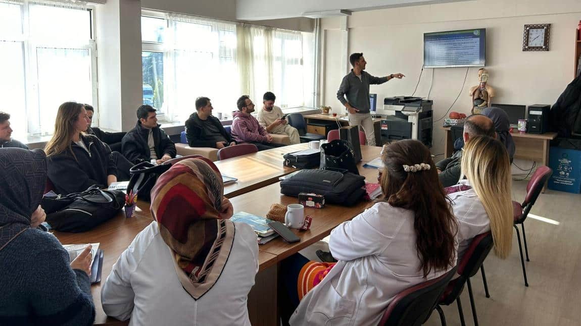 Güçlü Bağlar; Okul veli işbirliğinin güçlendirilmesi 