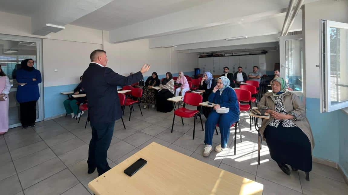 Veli Toplantısı